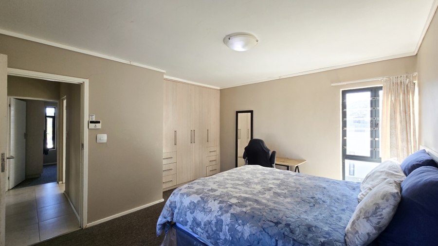 2 Bedroom Property for Sale in Nahoon Valley Park Eastern Cape